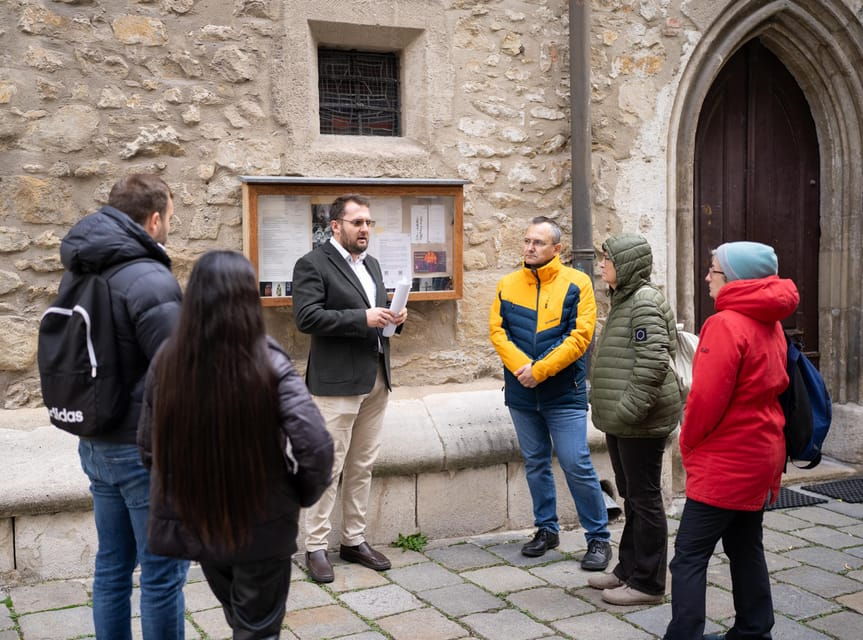 Vienna: Romanian Heritage and Christmas Markets Guided Tour - What’s Included & What to Consider