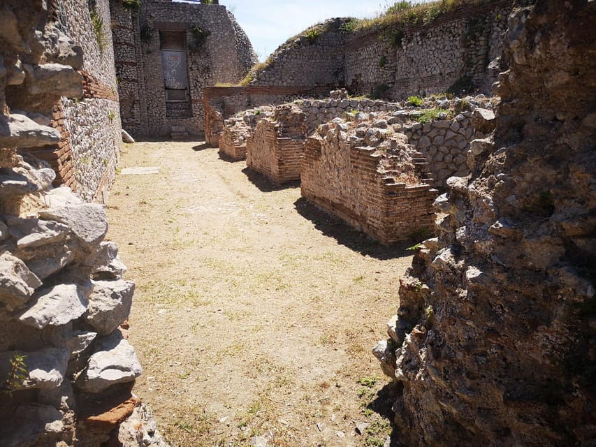 Villa jovis, guided walk to the Roman imperial villa - Practicalities and Tips