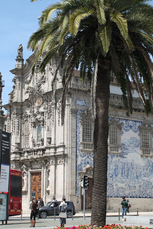 Walking tour discover Porto's center in German (max. 12 pax) - What to Expect from the Tour Experience