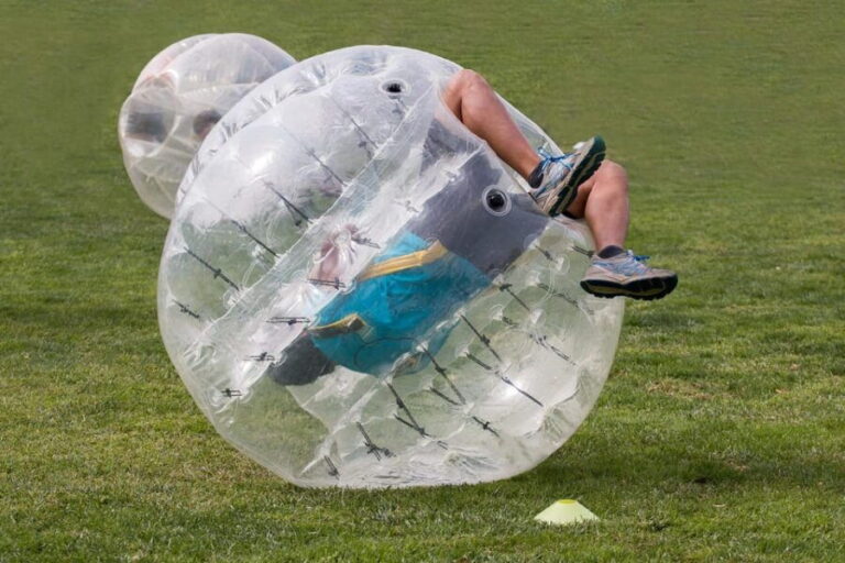 Warsaw: Private Bubble Football Game - What is Bubble Football in Warsaw?