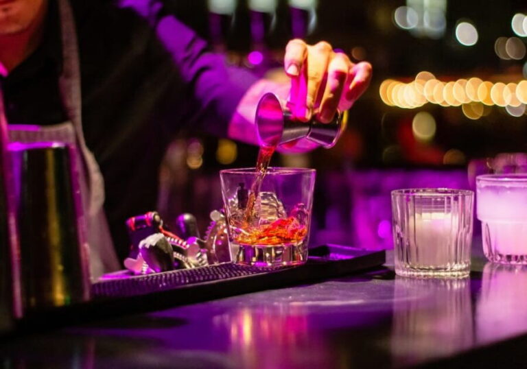 Warsaw: Skip-the-Line Entry to Room 13 Club + Welcome Shot - Practical Details and Tips