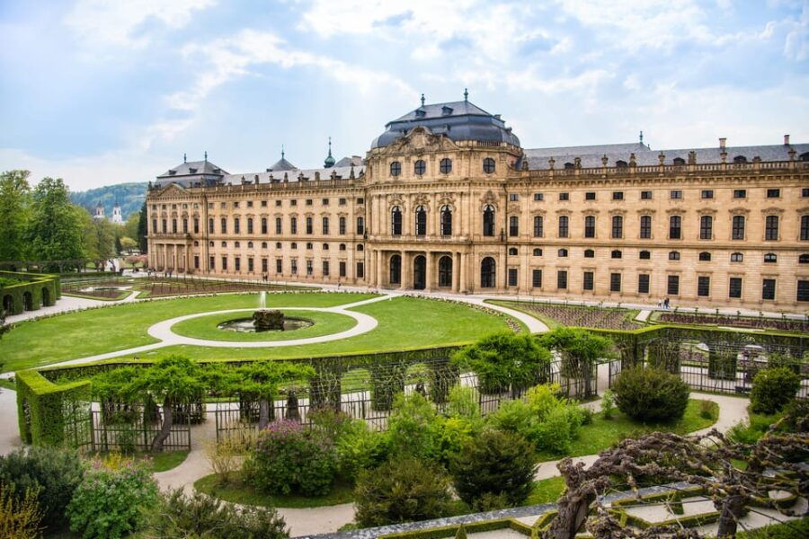 Würzburg: Express Walk with a Local - Detailed Breakdown of the Itinerary