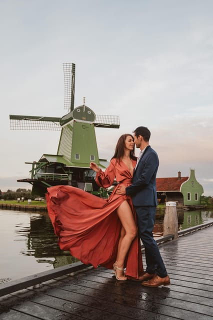 Zaanse Schans: Photoshoot Near Amsterdam with Windmills - Exploring the Zaanse Schans Photoshoot Experience