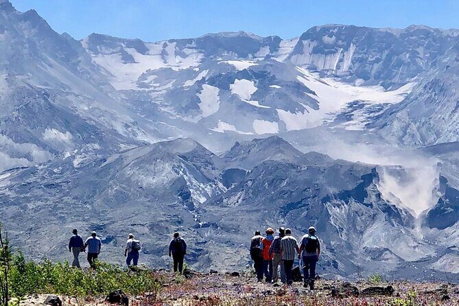 From Portland to Mt. Saint Helen Tour in a small group - Who Should Consider This Tour?