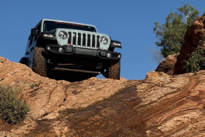 Full Day Private 4x4 Guided Jeep Experience in Moab - Who this Tour Suits Best