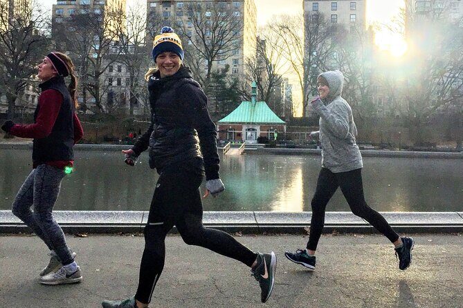 Holiday Highlights Running Tour in New York City - Exploring the Itinerary in Detail