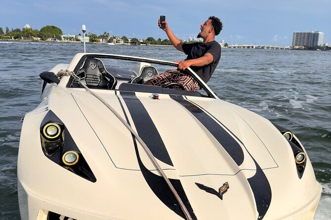 Miami Beach Jetcars and Free Boat Ride - Who Will Love This Tour