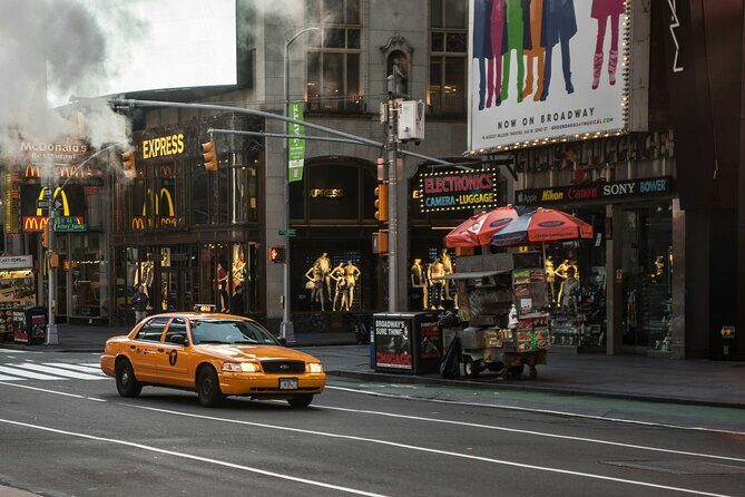 Private Guided Tour to Men in Black Movie New York Locations - An In-Depth Look at the Men in Black Tour