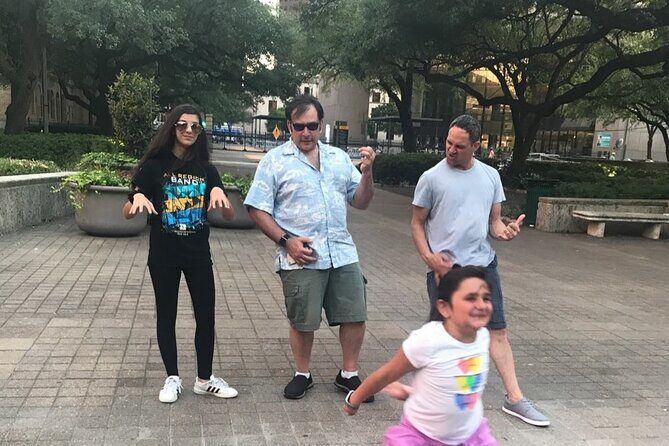 Scavenger Hunt Adventure in Lexington by Zombie Scavengers - The Experience on the Ground