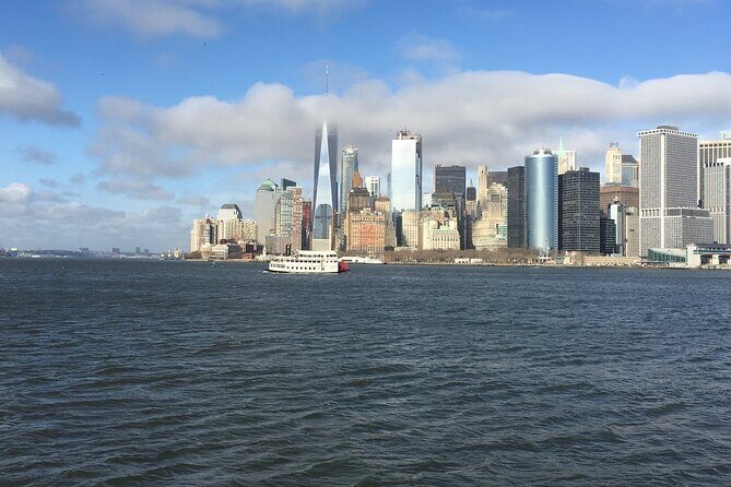 Sightseeing Cruise at Lady Liberty Skyline and Bridges - What’s Included and What’s Not?  