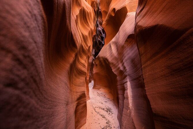 Wind Castle Canyon Tour - An In-Depth Look at the Wind Castle Canyon Tour