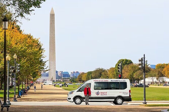 4-Hr DC Monuments Small Group Sightseeing Guided Tour - Authentic Traveler Insights