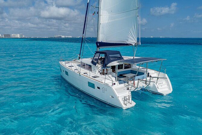 4hrs 42ft Luxury Catamaran Private Charter Cancun to Isla Mujeres - The Value of This Private Charter