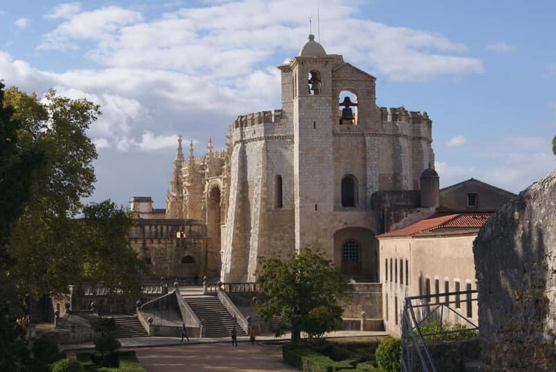 A Tomar Walking Tour : Knights, Myths, Culture & Secrets - The Practical Details
