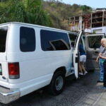 -Acapulco: Private Car or Van Rental with Local Guide - Analyzing the Value