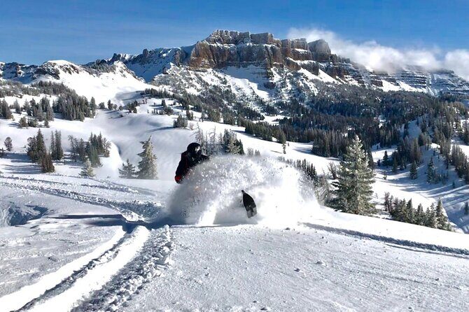 Alpine Self Guided Snowmobile Rentals - Gear, Trailers, and Additional Convenience