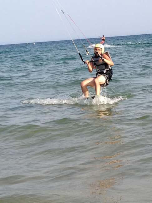 Altura: Kitesurfing Lessons for Beginners and Advanced - A Complete Overview of the Kitesurfing Experience in Algarve