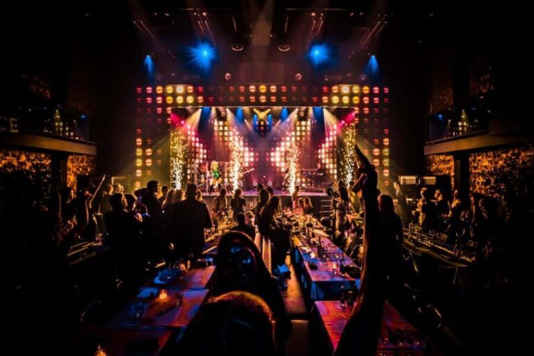 Amsterdam: VEGAS Show at the Harbour Club Theatre - Value for Money