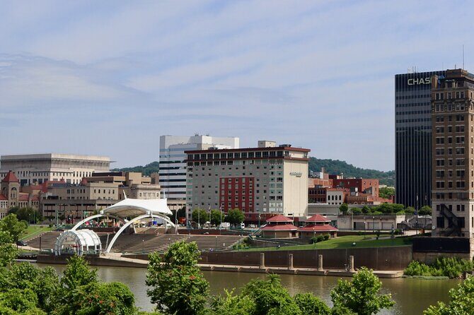 Art and Architecture in the Downtown Charleston: A Self-Guided Audio Tour - An In-Depth Look at the Tour Experience