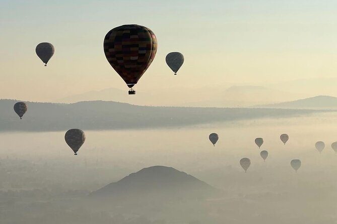 Balloon flight over Teotihuacan + Breakfast in Cueva + Transportation - Transportation and Pricing