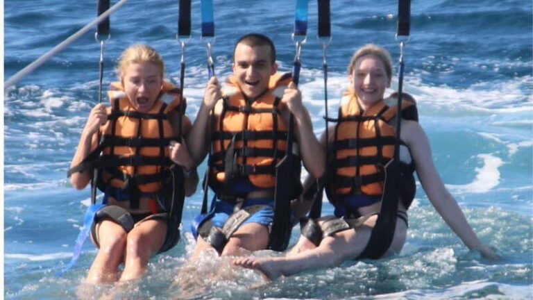 Barcelona: Parasailing with panoramic views over the sea - The Itinerary in Detail