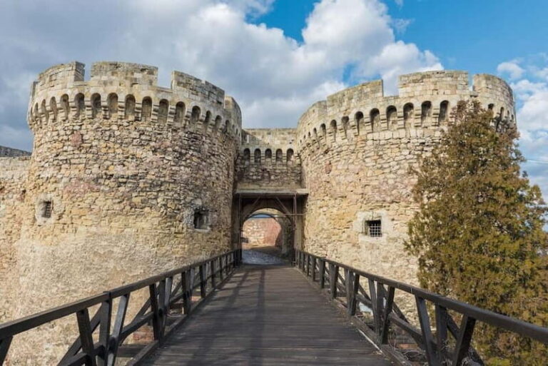 Belgrade: Private City Highlights Guided Walking Tour - Who Is This Tour Best Suited For?