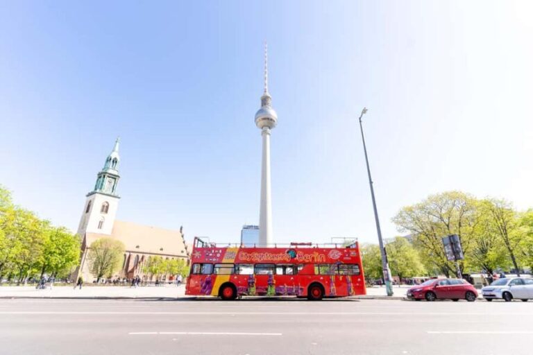 Berlin: Tour of Lights with Photo Stops - The Experience in Detail: What to Expect from Start to Finish