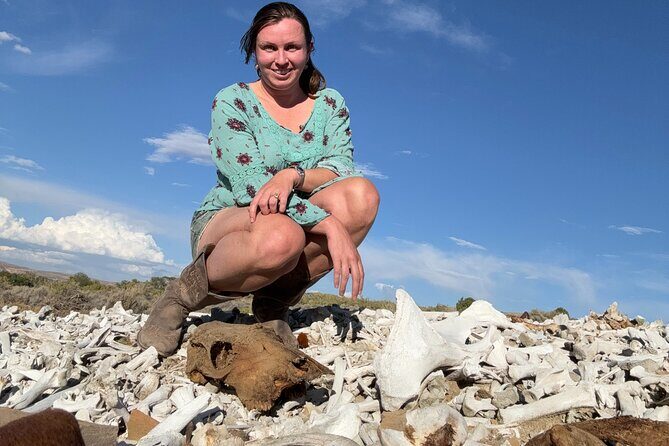 Bone Hunting in Wyoming - Transport, Duration, and Group Size