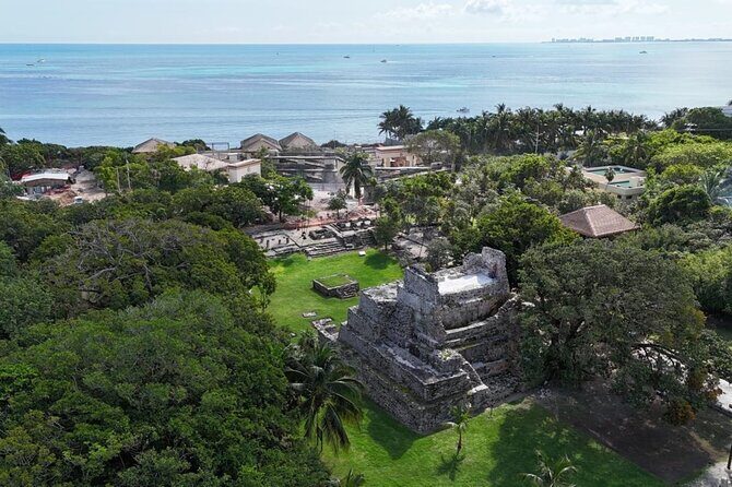 Cancun Guided Sightseeing El Meco Site, Letters and Shopping - A Step-by-Step Breakdown of the Tour Itinerary