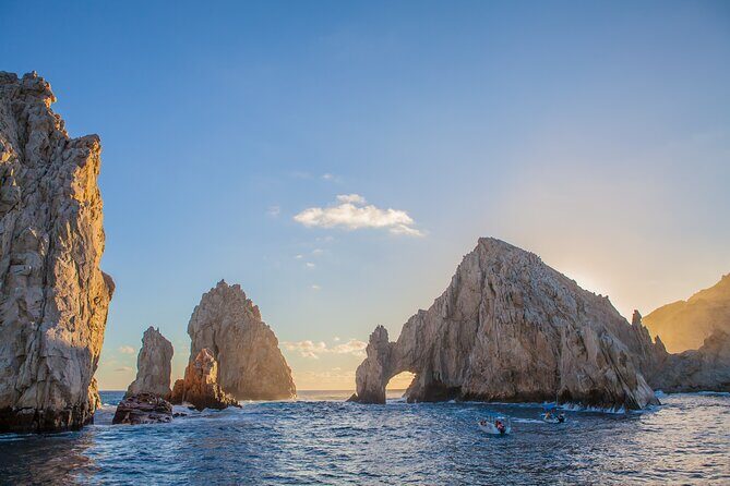 Catamaran Snorkel at Los Cabos! Gorgeous Snorkel & Party + Round Transportation - The Experience Unpacked: A Detailed Look at the Cabo Snorkel Tour
