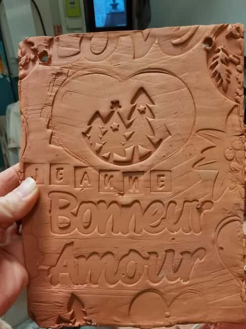 Ceramic workshop visit and pottery class - Authenticity and Personal Touch