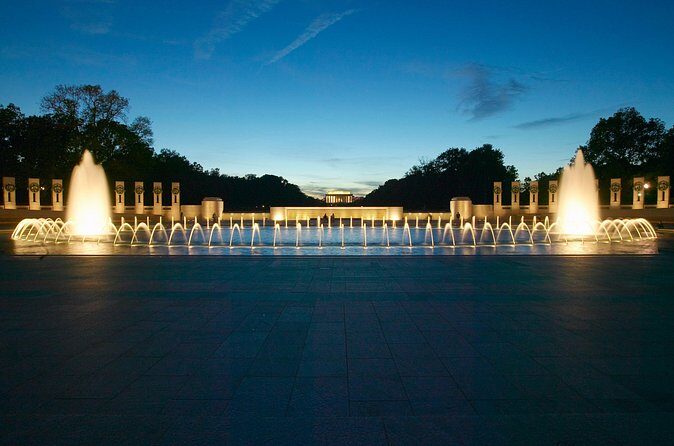 DC Morning Monuments Bus and Arlington 2:15 pm Walking Tour - Value for Money