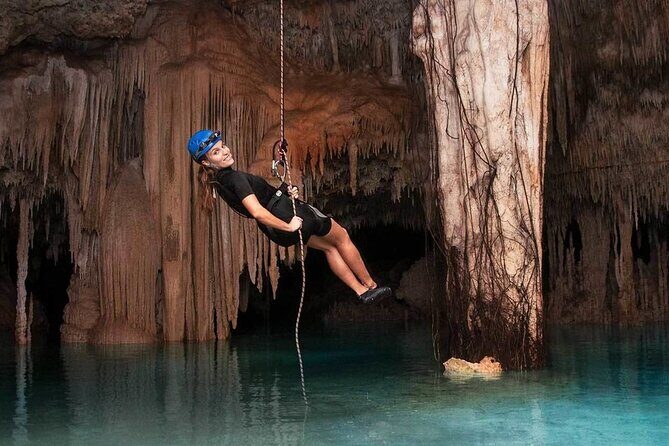 Discover a secret river in middle of the Jungle. Buffet included. - FAQ