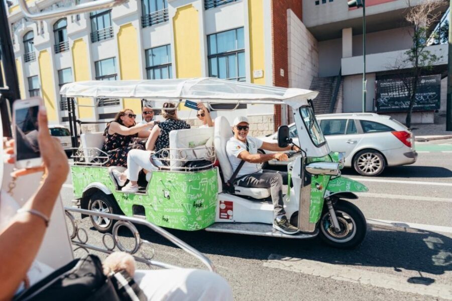 Essential Tour of Old Lisbon in 2H00 : Private Tuk-Tuk Tour - An In-Depth Look at the Tour Experience