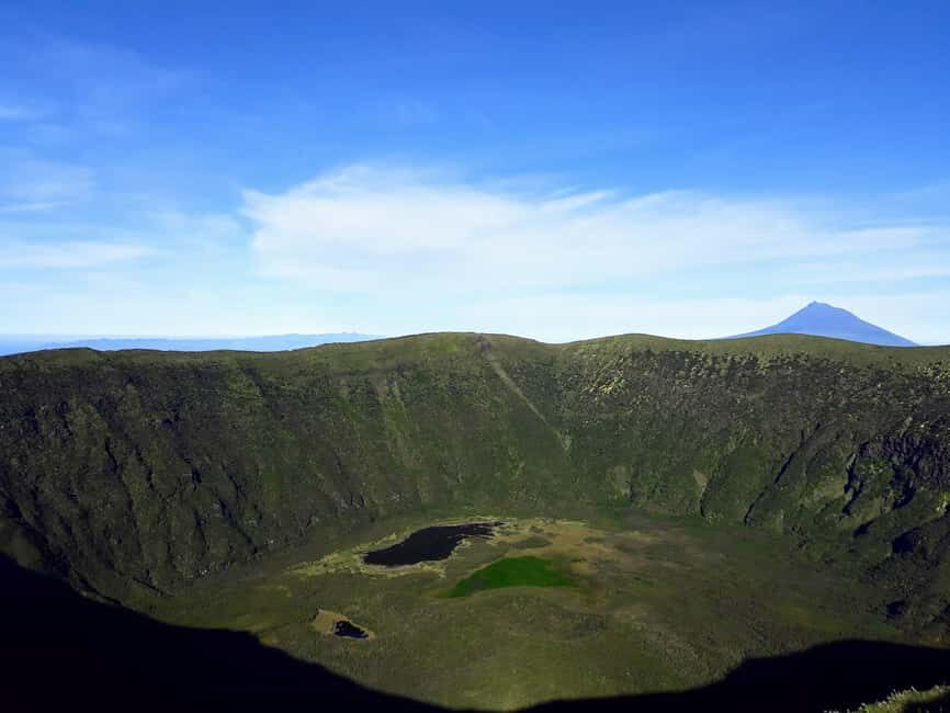 Faial: Private 4WD Full Day Island Tour with Local Guide - What Makes This Tour Stand Out?