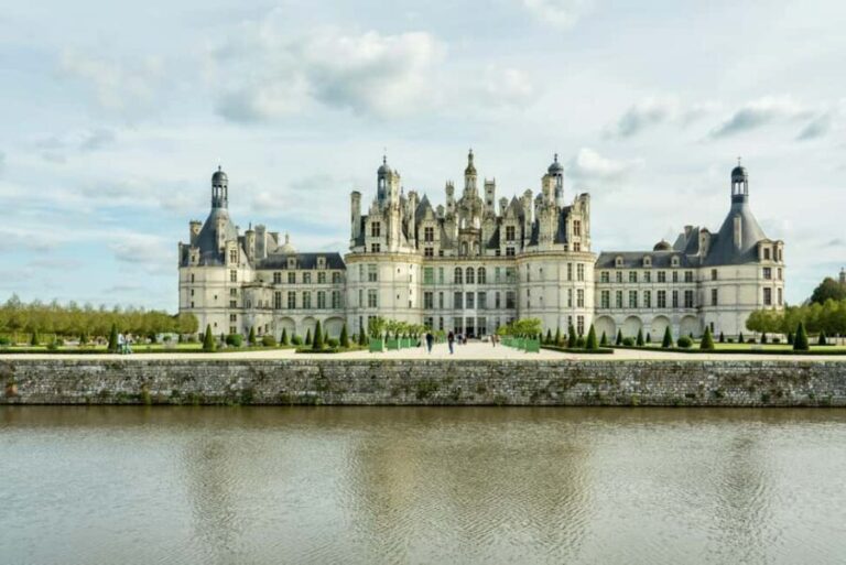 From Blois, Valley Castles: Premium Trip with Fine Dining - The Highlights in Detail
