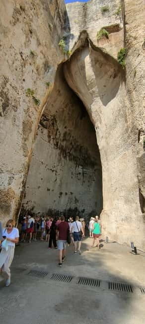 From Taormina: Syracuse and Noto Guided Day Trip by Bus - Practical Details and Tips