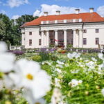 From Vilnius: Hill of Crosses, Pakruojis Manor & Kernav - An In-Depth Look at the Vilnius Day Trip