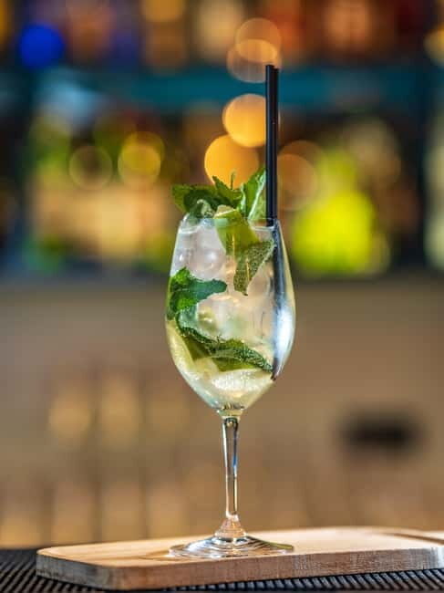 Gdask: Sky-High Views & Cocktail - Olivia Star Top Floor - What makes Olivia Star in Gdansk special?