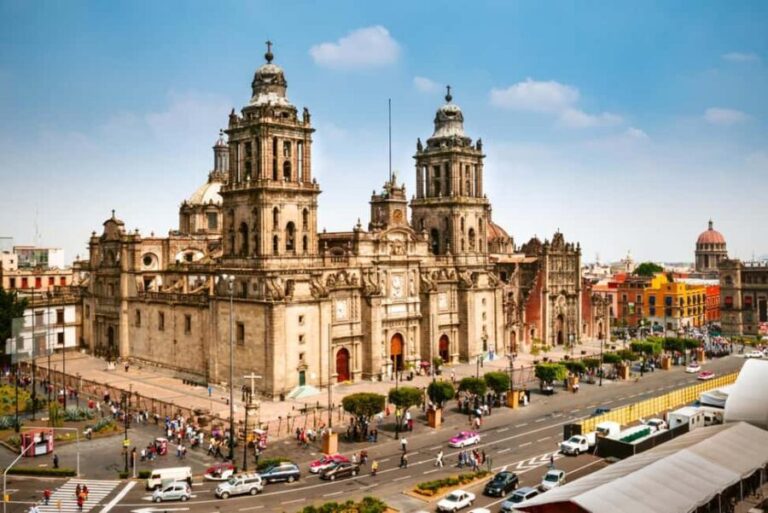 Guided Historic Downtown Private Walking Tour in Mexico City - What to Expect from the Tour Experience