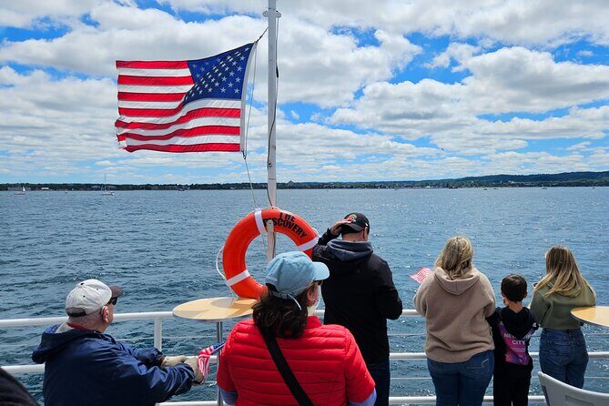 Guided Sightseeing Cruise on West Grand Traverse Bay - The Itinerary in Detail