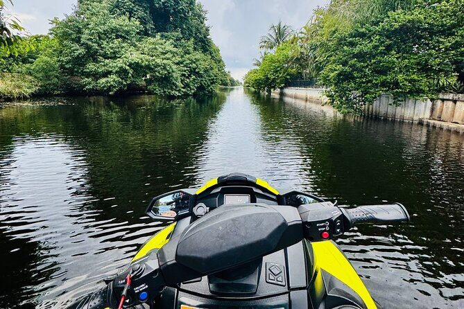 Jet Ski Tour at Lake Osborne Guided Adventure, West Palm Beach - From Canal to Lake: The Best of Both Worlds