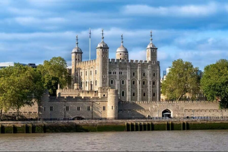 London: Tower of London and Crown Jewels Private Guided Tour - The Practicalities: What You Need to Know