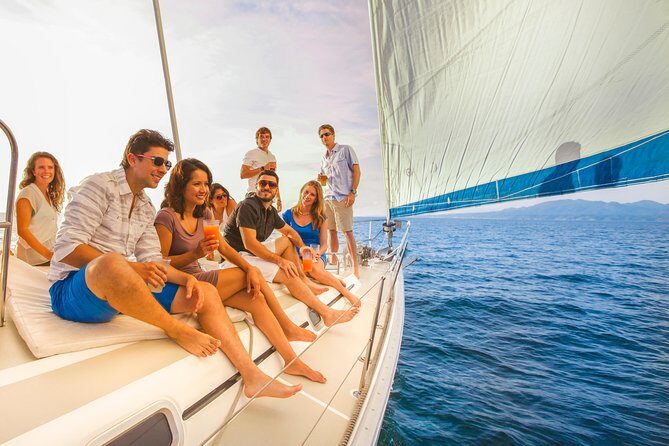 Los Cabos Luxury Sunset Sail with Light Appetizers and Open Bar - The Iconic Landmarks: El Arco and Lovers Beach