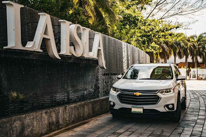 Luxury SUV Transfer from Cancun to Airport, WI-FI Onboard - Who Would Love This Experience?