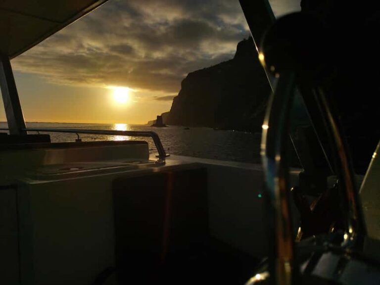Madeira: Sunset Dinner Cruise - Detailed Breakdown of the Itinerary and Experience