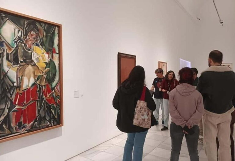 Madrid: Small Group Guided Tour of the Reina Sofía Museum - The Value of a Guided Tour