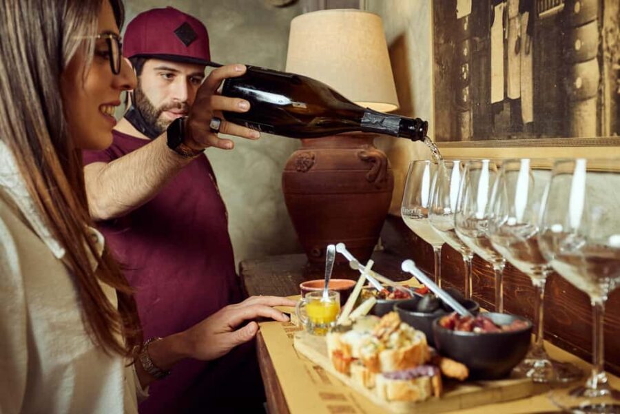 Montepulciano: Tasting of 3 Tuscan Wines from Small Producers - What to Expect During the Tasting