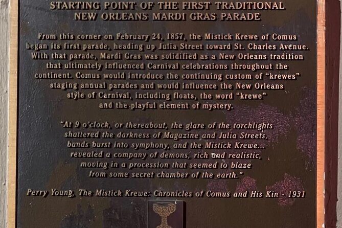 New Orleans Arts District Gallery Tour with Champagne - Who Should Consider This Tour?