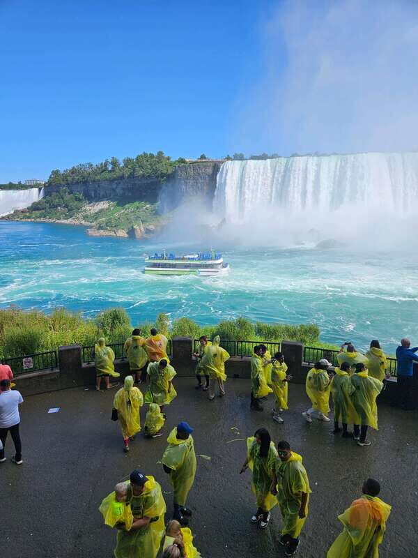 Niagara Falls: Canada with a Portuguese-speaking guide - What travelers are saying